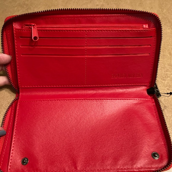 NWT Badgley Mischka zip wallet - Picture 3 of 4